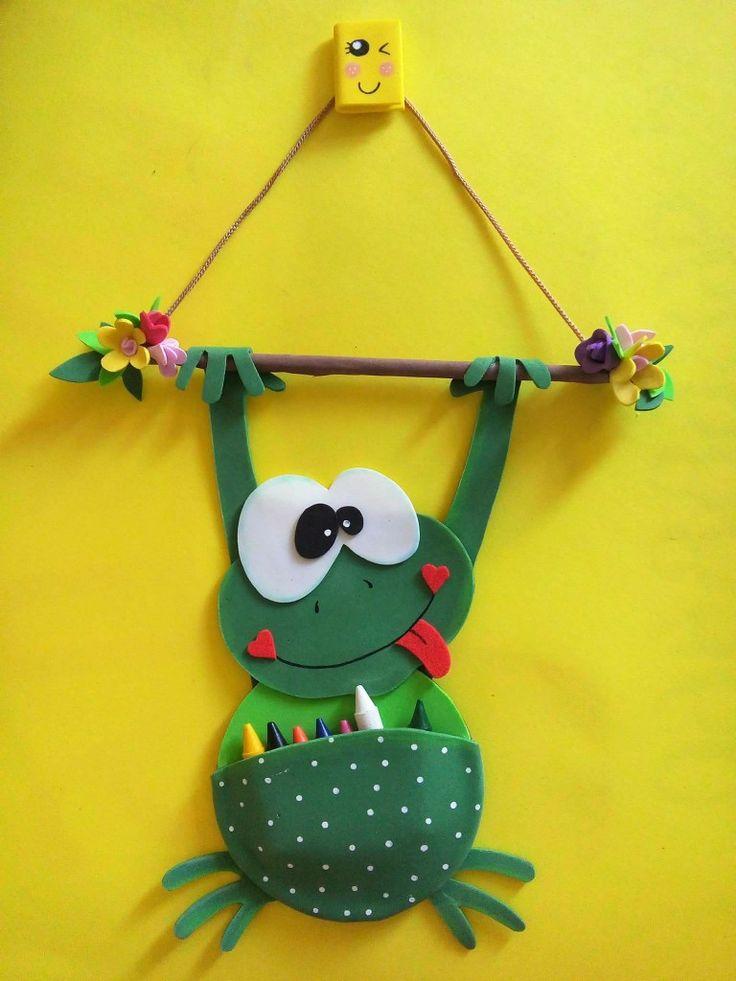 Froggy Crayon Holder