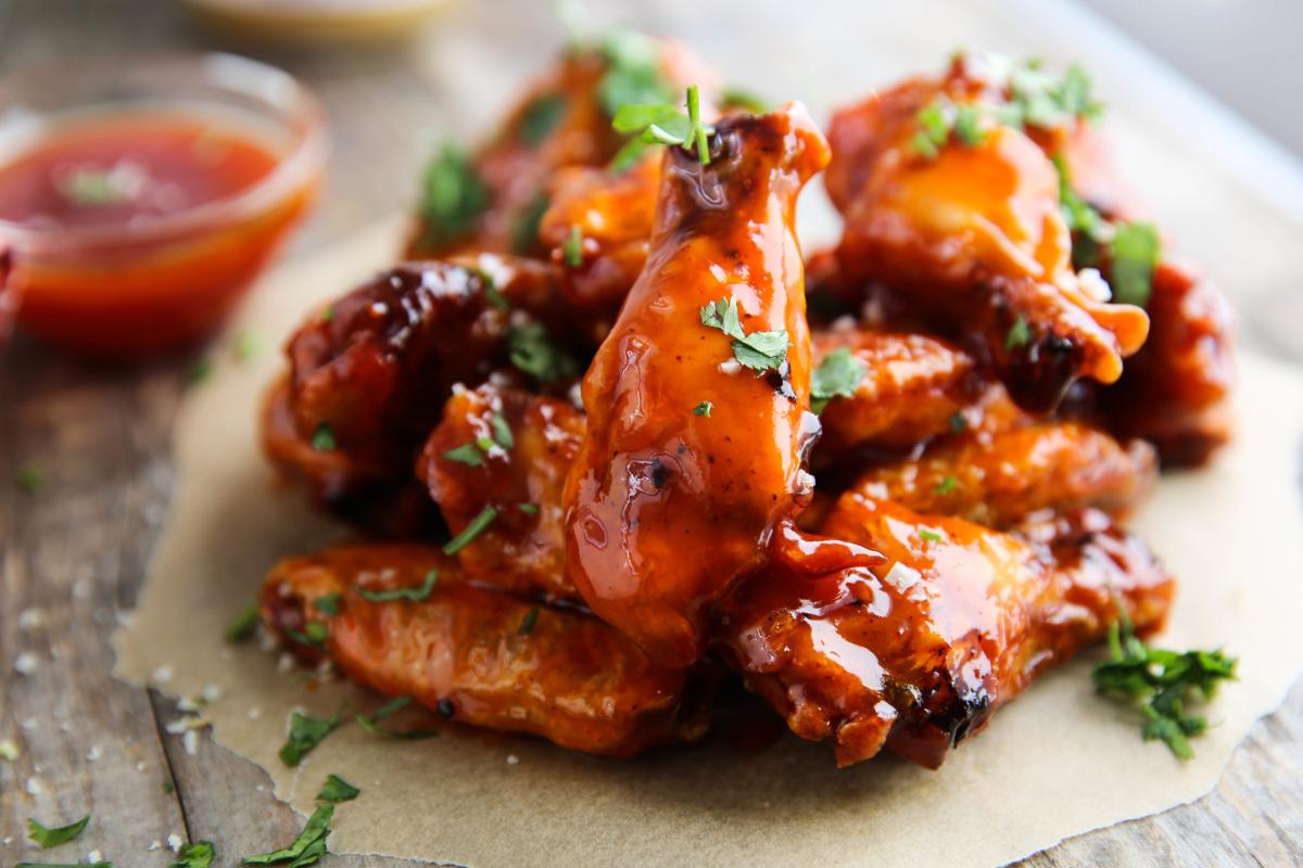 Sweet and Spicy Chicken Wings