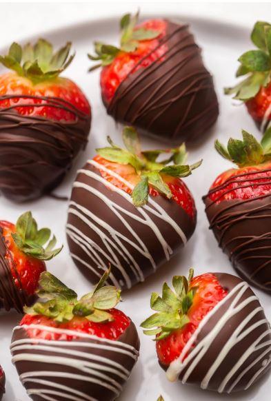 Chocolate Dipped Strawberries