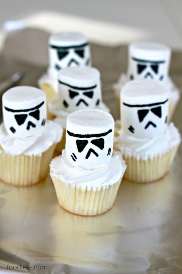 Stormtrooper Cupcakes